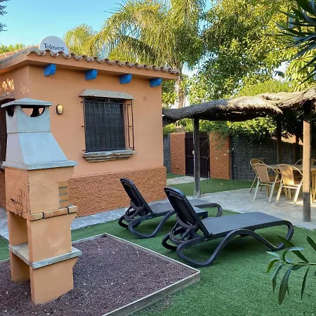 Casa Con Jardin Privado Y Piscina Compa Holiday home
