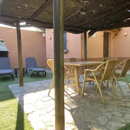 Holiday home Casa Con Jardin Privado Y Piscina Compa *