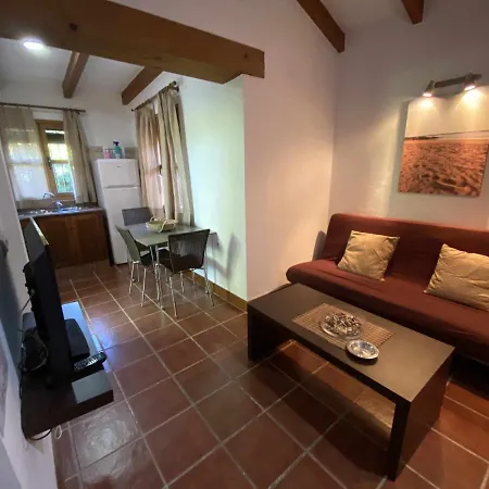 Casa Con Jardin Privado Y Piscina Compa *