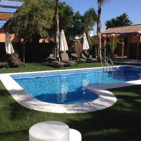 Casa Con Jardin Privado Y Piscina Compa Cadiz